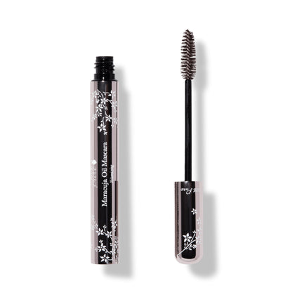 100% PURE front tube showing sleek packaging and brand clarity for easy shelf recognition