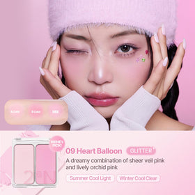 2aN open pan revealing two harmonized shades for customizable cheek color