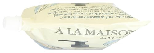 A LA MAISON creamy lather close-up demonstrating gentle, moisturizing foam benefit