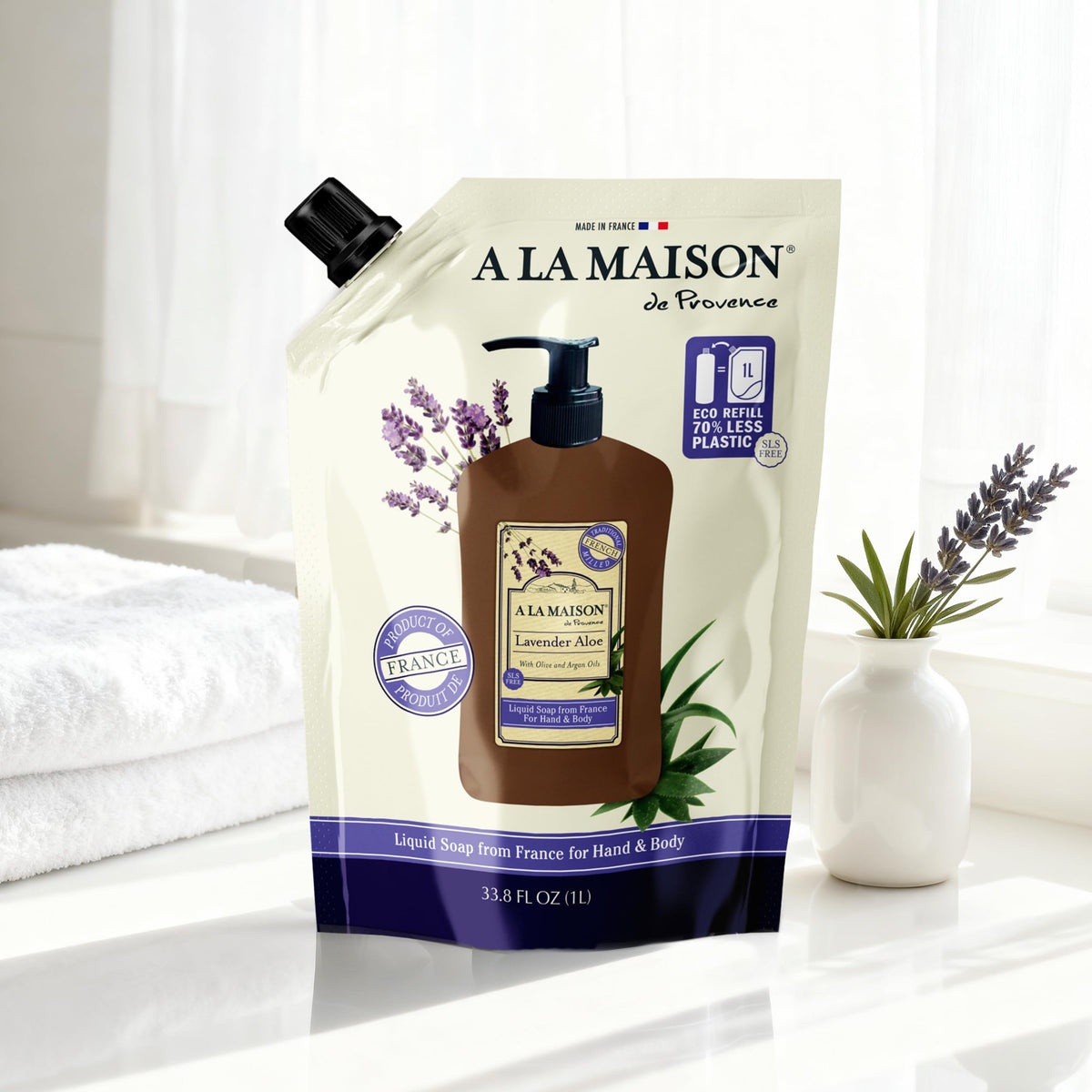 A LA MAISON lather texture close-up demonstrating gentle moisturizing clean