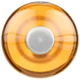 A LA MAISON creamy foam texture close-up illustrating gentle moisturizing lather