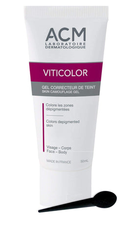 ACM Viticolor brush and gel texture close-up demonstrating precise application benefit