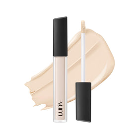 AEKYUNGLUNA LUNA front packaging showing compact tube and shade 17N for convenience
