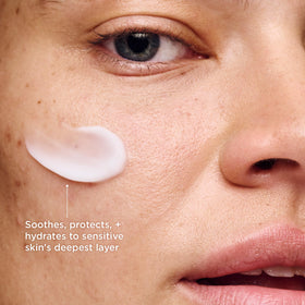 AESTURA open jar top view revealing smooth gel texture and hydration