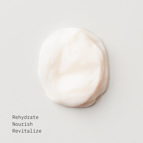 AG Care Ultramoist cream texture close-up highlighting rich hydration and smooth application