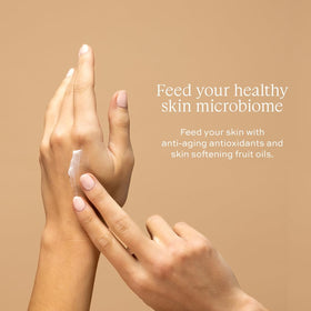 Aleavia hand application in use demonstrating quick absorption and soft skin