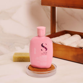ALFAPARF MILANO flaxseed extract ingredient highlighting natural shine