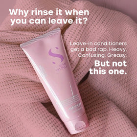 ALFAPARF MILANO applying shampoo to wet hair demonstrating easy lathering