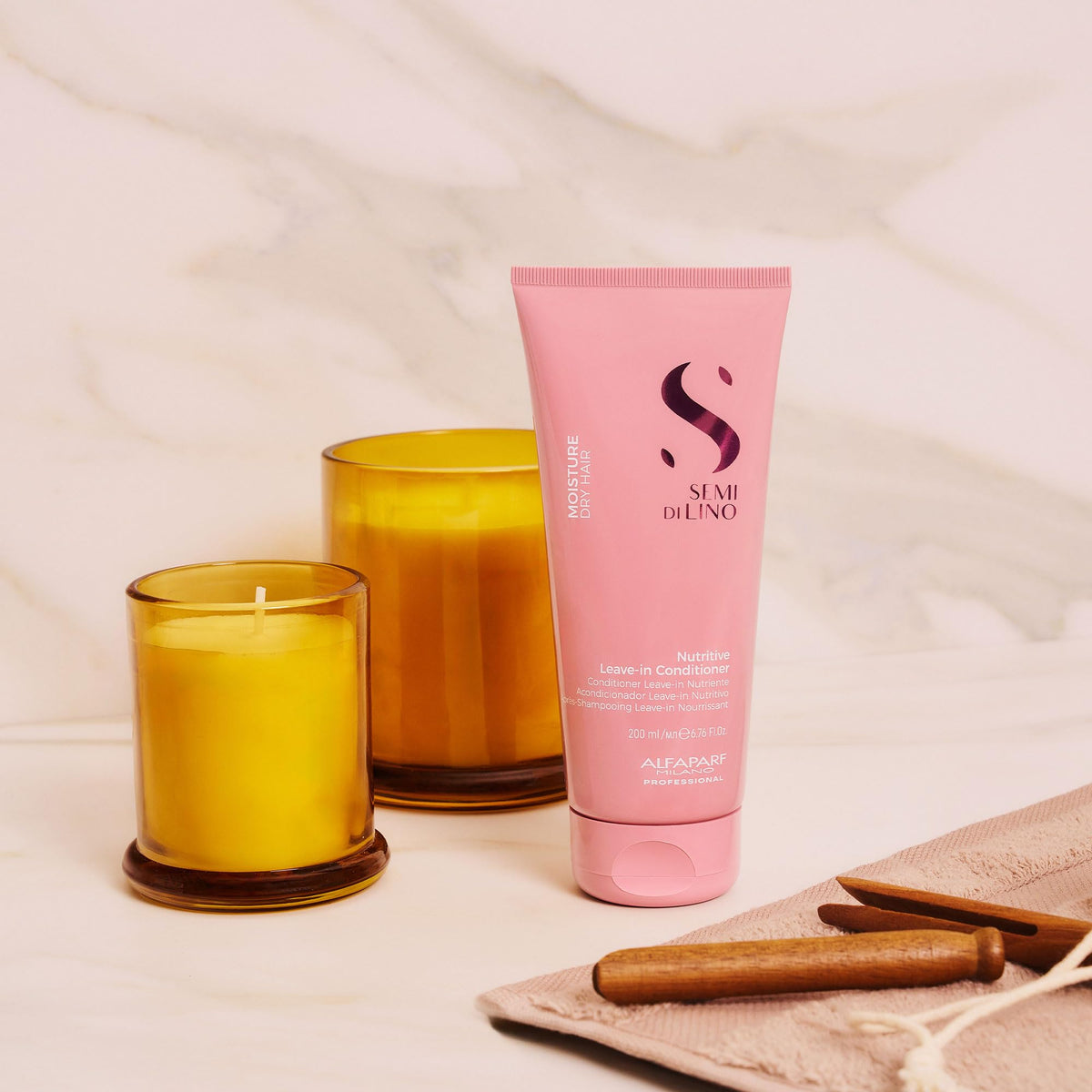 ALFAPARF MILANO applied to damp hair demonstrating improved detangling and manageability