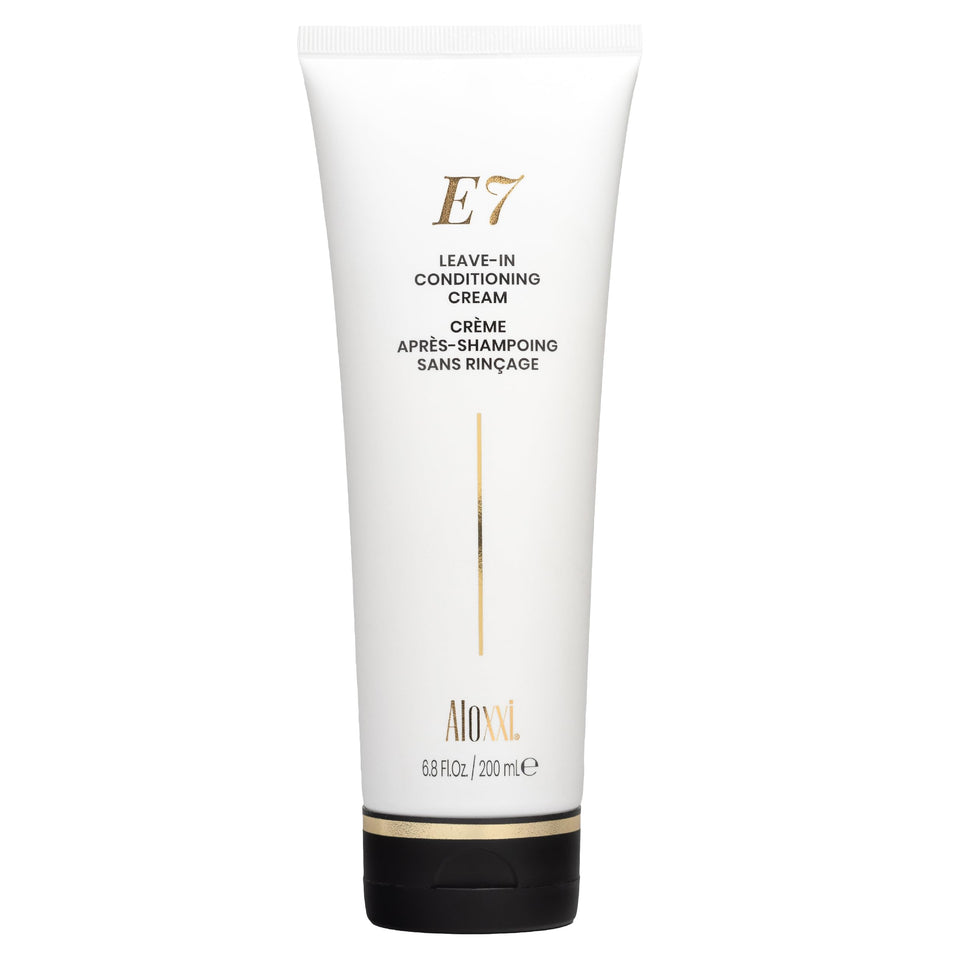 ALOXXI E7 front packaging showing bottle and branding, highlights lightweight hydration