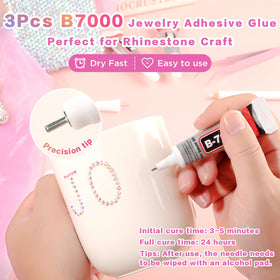 altrjo rhinestones applied on nail art demonstrating durable sparkle and fine detail