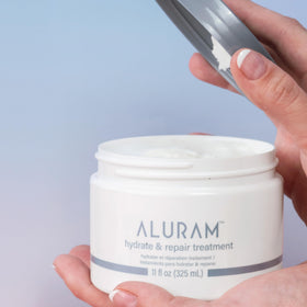 ALURAM creamy texture close-up demonstrating rich, lightweight moisture