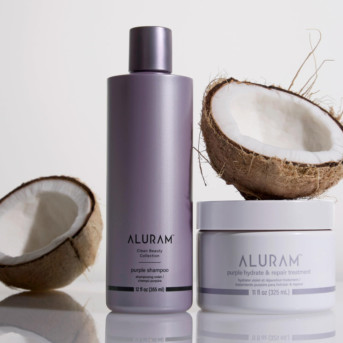 ALURAM foam lather in hand demonstrating gentle cleansing and pigmentation control