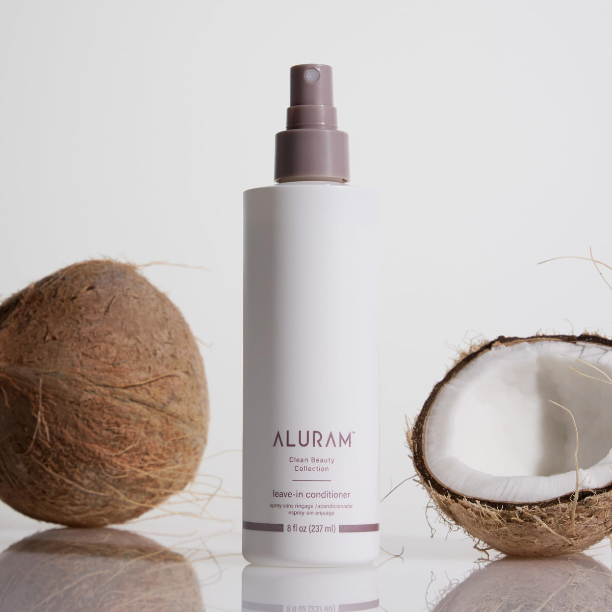 ALURAM mist on hair texture showing improved detangling and softness