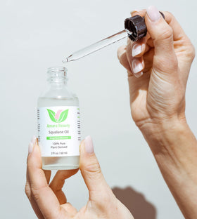 Amara Beauty used on hair ends to reduce frizz and add shine for healthier-looking hair