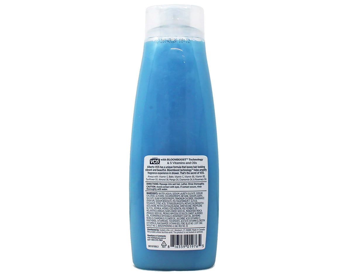 AMOTAOS Alberto VO5 foam texture showing cleansing and conditioning benefit