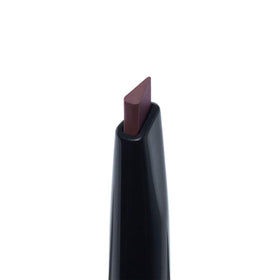 Anastasia Beverly Hills triangular tip close-up highlighting precision for hairlike strokes