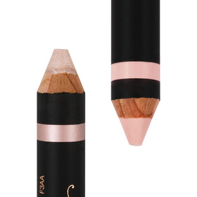 Anastasia Beverly Hills close-up of matte tip for precise brow definition and natural-looking arches