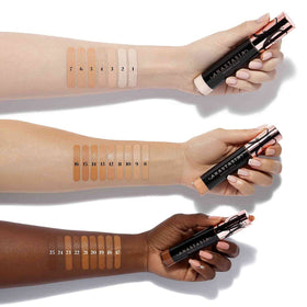 Anastasia Beverly Hills concealer applied under eye shows brightening effect and crease-resistant benefit