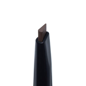 Anastasia Beverly Hills close-up triangular tip showing triple-edge precision