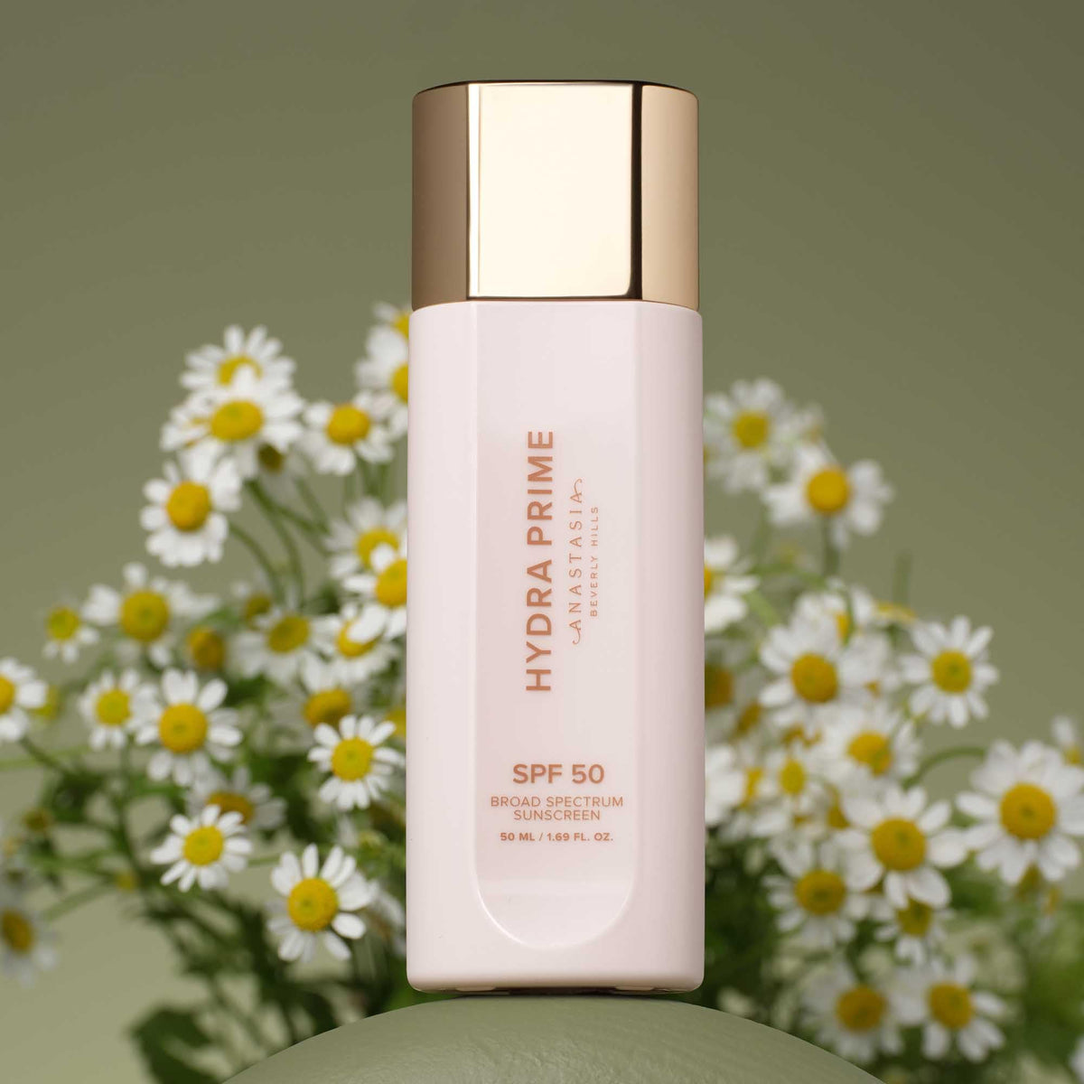 Anastasia Beverly Hills primer applied before foundation for smoother application
