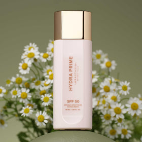 Anastasia Beverly Hills primer applied before foundation for smoother application