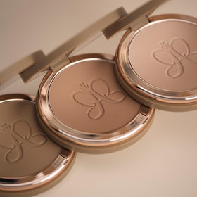 Anastasia Beverly Hills bronzer inside a beauty bag ready for everyday use benefit