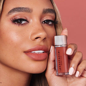 Anastasia Beverly Hills Peach Amber on lips closeup highlighting soft-matte look