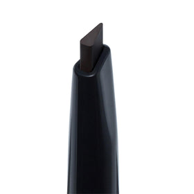 Anastasia Beverly Hills triangular tip close-up demonstrating precise edges