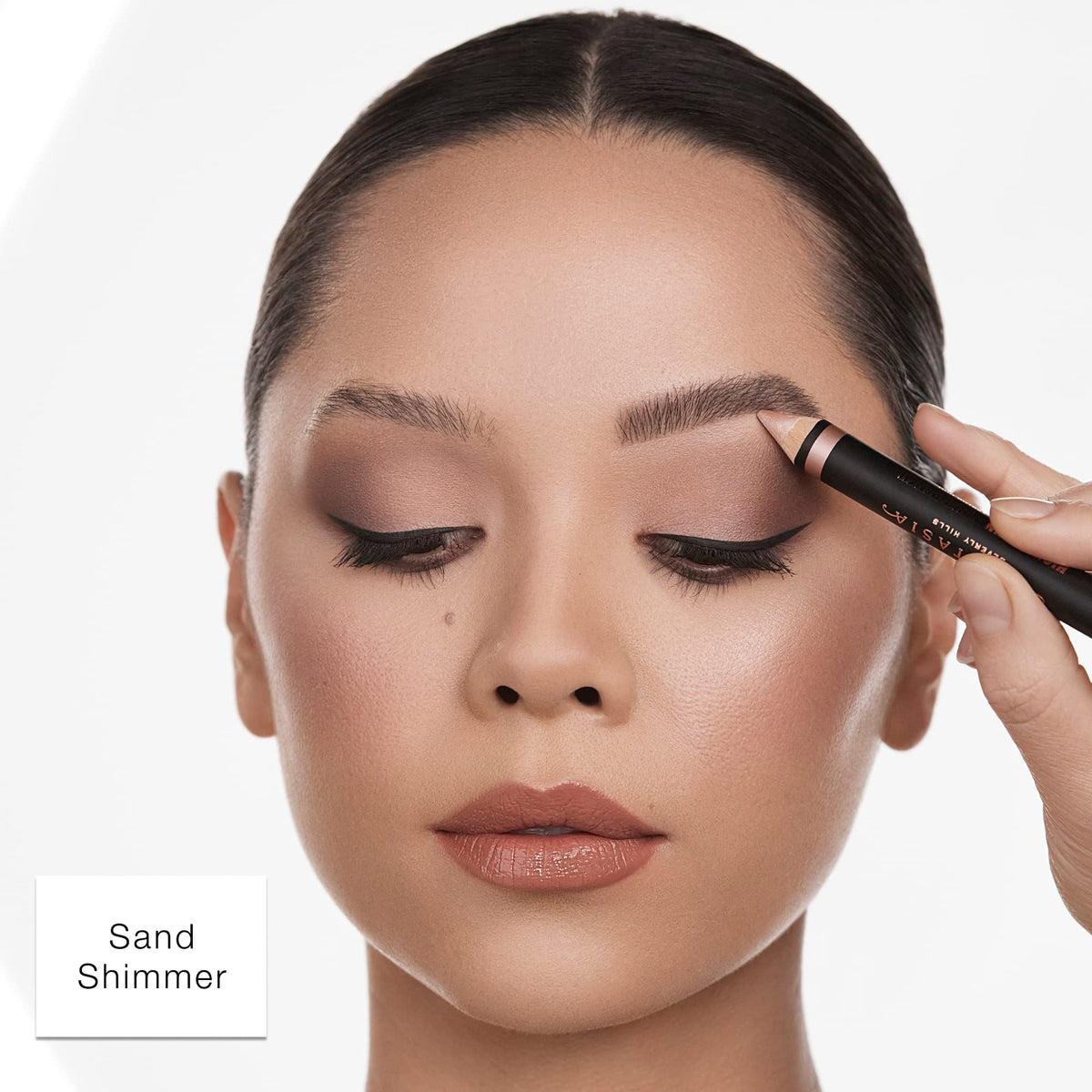 Anastasia Beverly Hills close-up of shimmer tip showing soft luminous finish