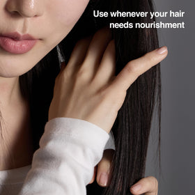 ANAZE serum texture poured to show lightweight, non-greasy consistency