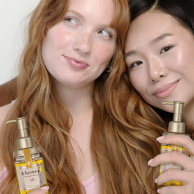 &honey ingredient label closeup revealing moisturizing components and benefits