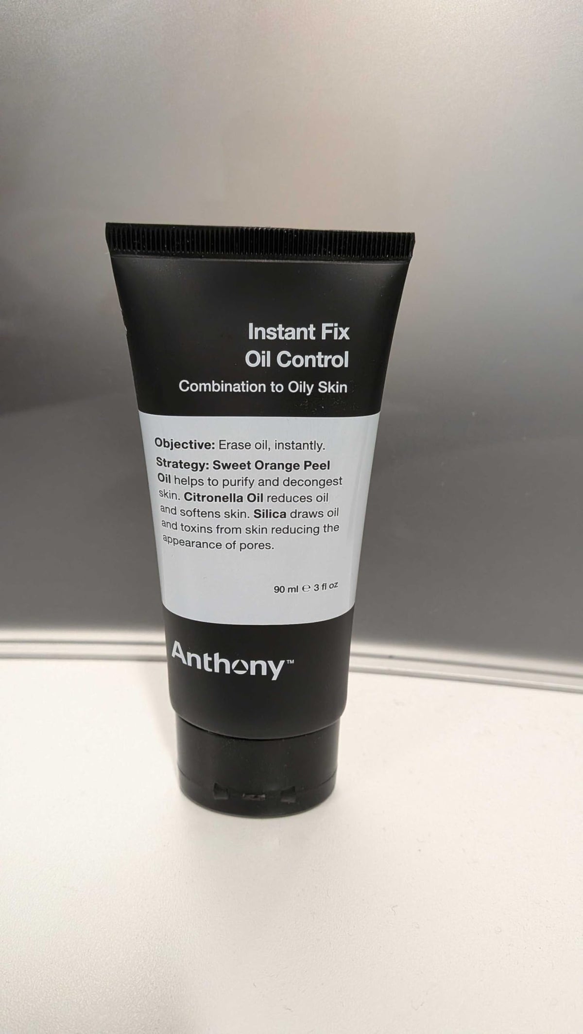 Anthony ingredients label close-up showing clean formulation and safety