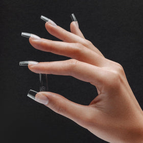 APRÉS acetone wrap removal showing gentle soak-off and nail safety