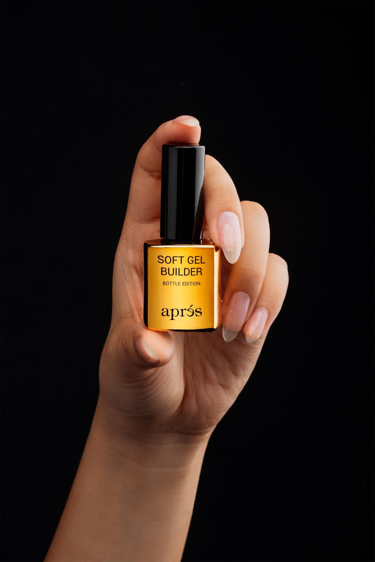 APRÉS overlay on natural nail showing added strength with natural flexibility