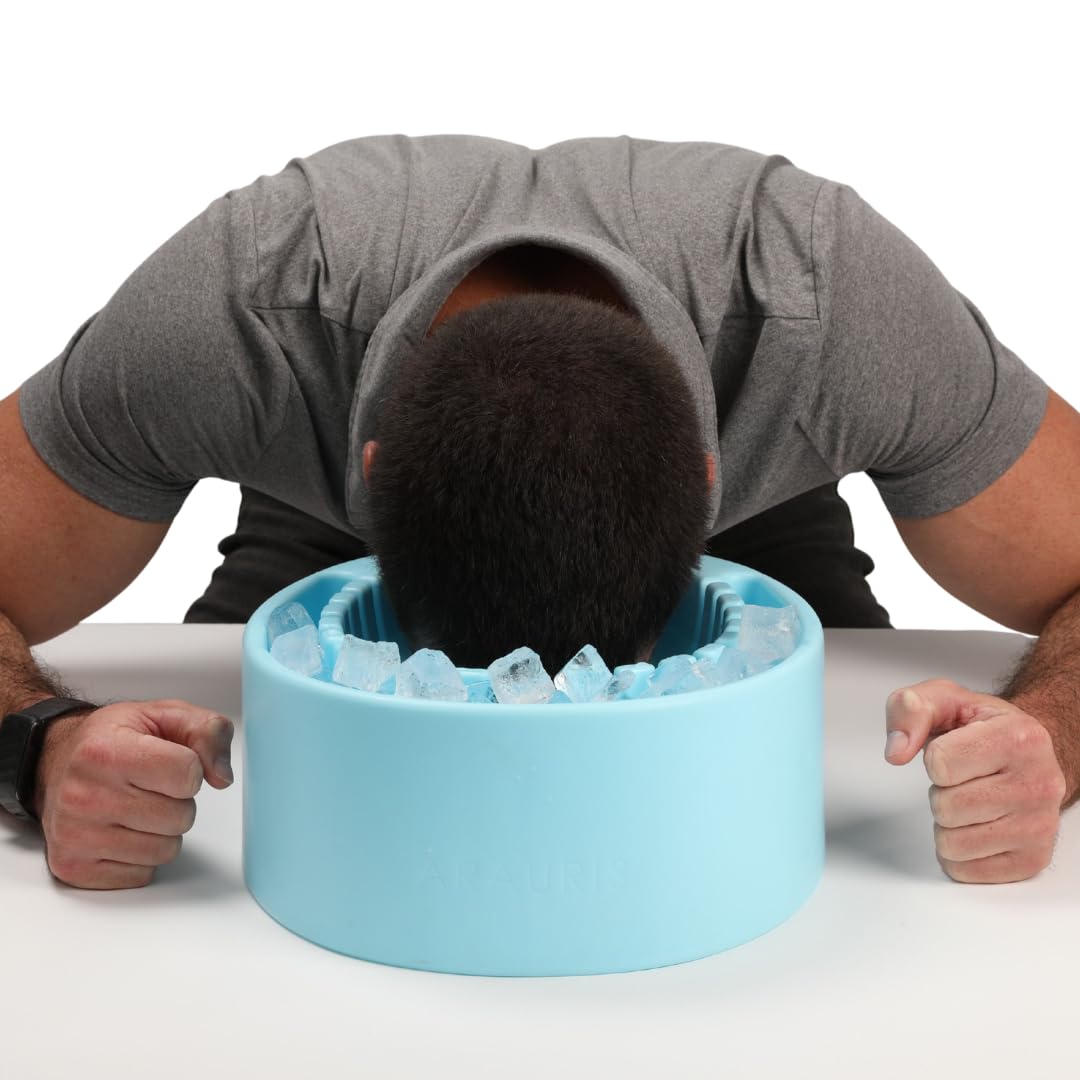 Arauris stable wide base resting on bathroom counter for tip-resistant use