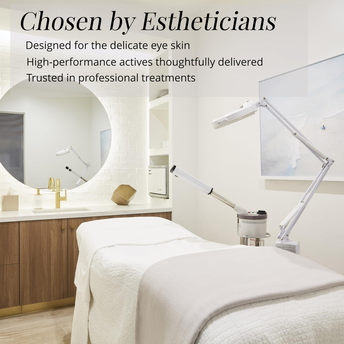 ARCONA ingredients label close-up showcasing Neodermyl, ceramides, peptides for efficacy