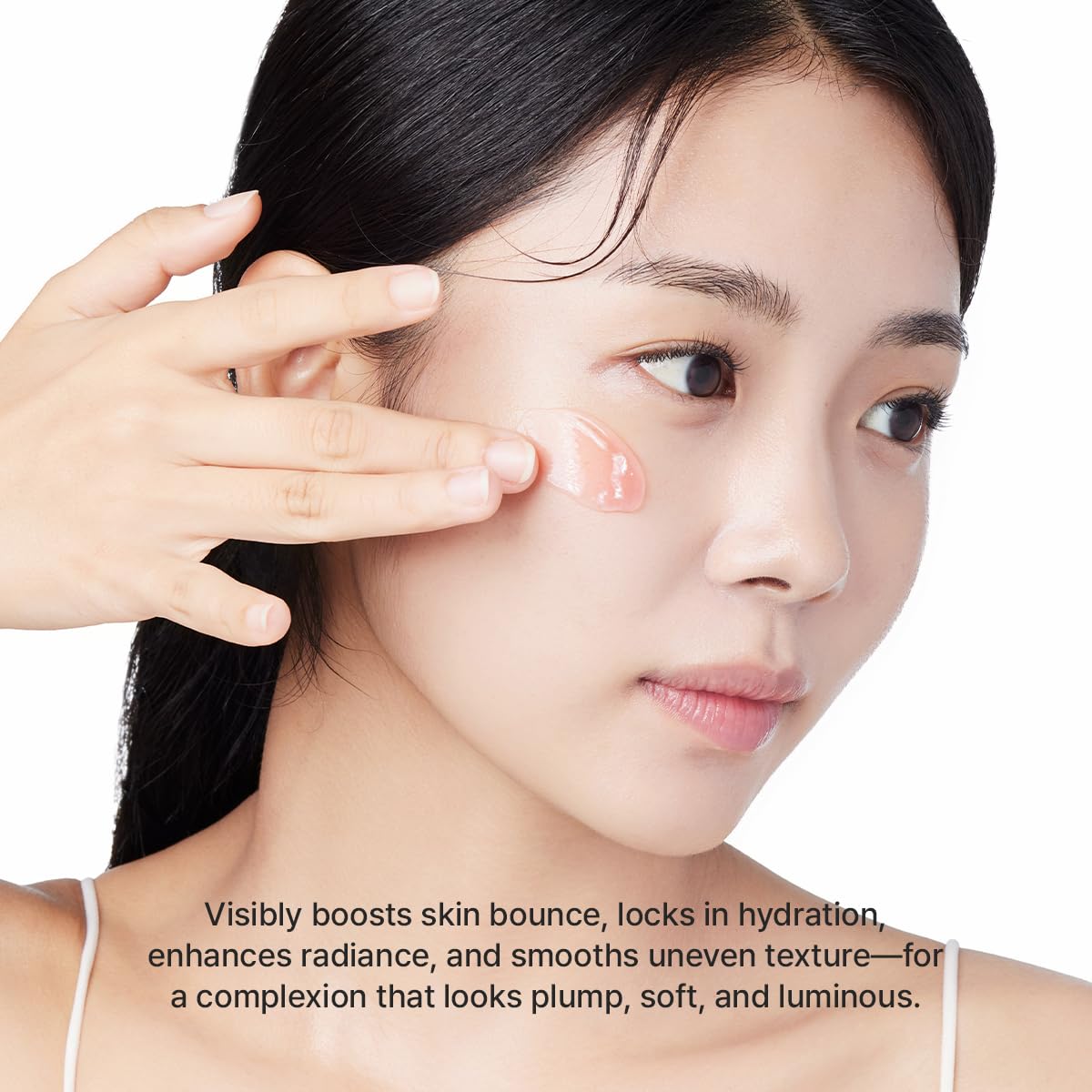 Arencia morning scene showing subtle skin glow after overnight use