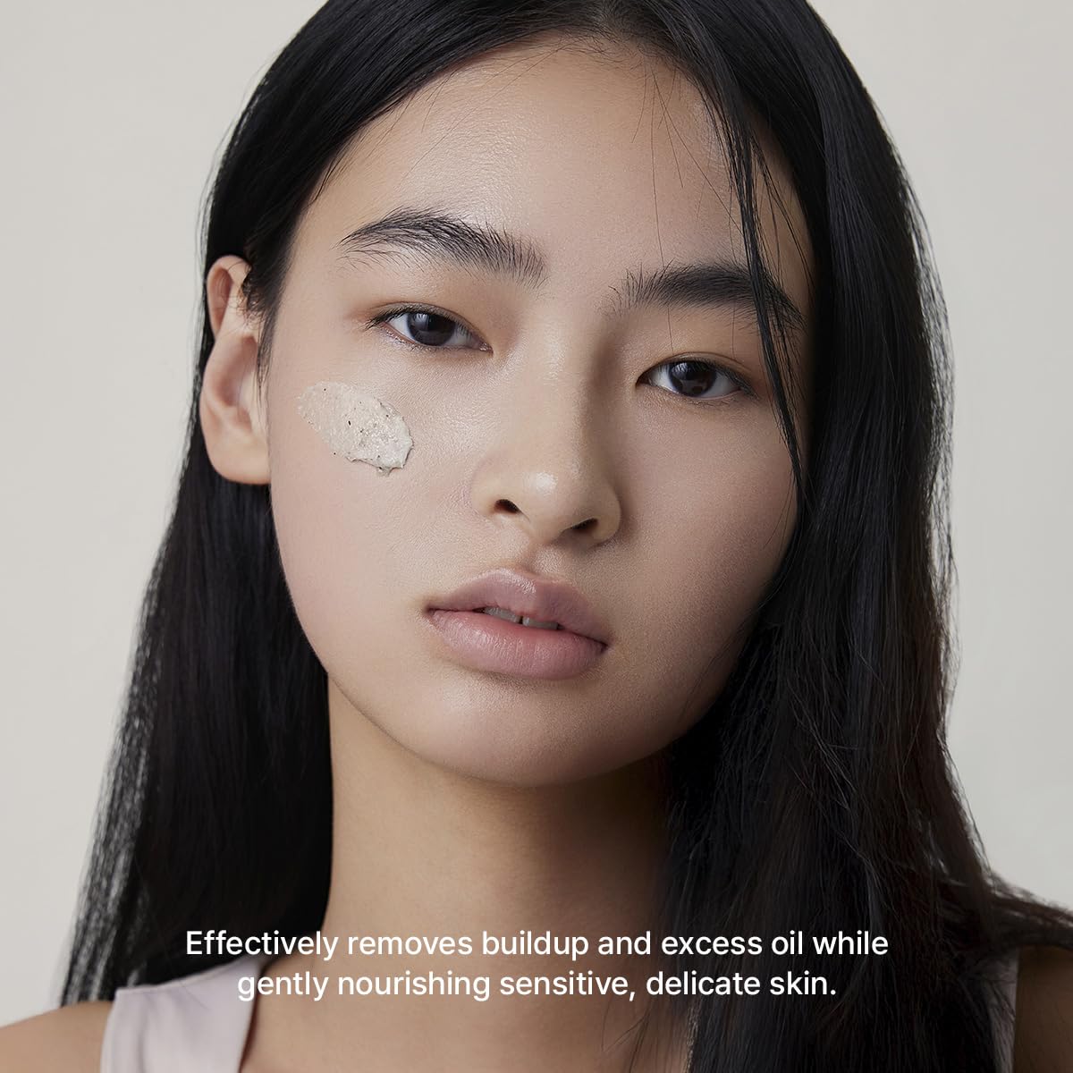 ARENCIA before-and-after routine scene illustrating clearer pores