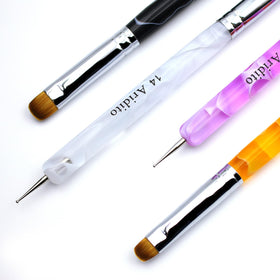 Aridito dotting ends closeup demonstrating uniform round tips for consistent dots