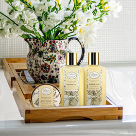 ArioseMonde ingredient list and natural icons highlighting gentle formulation