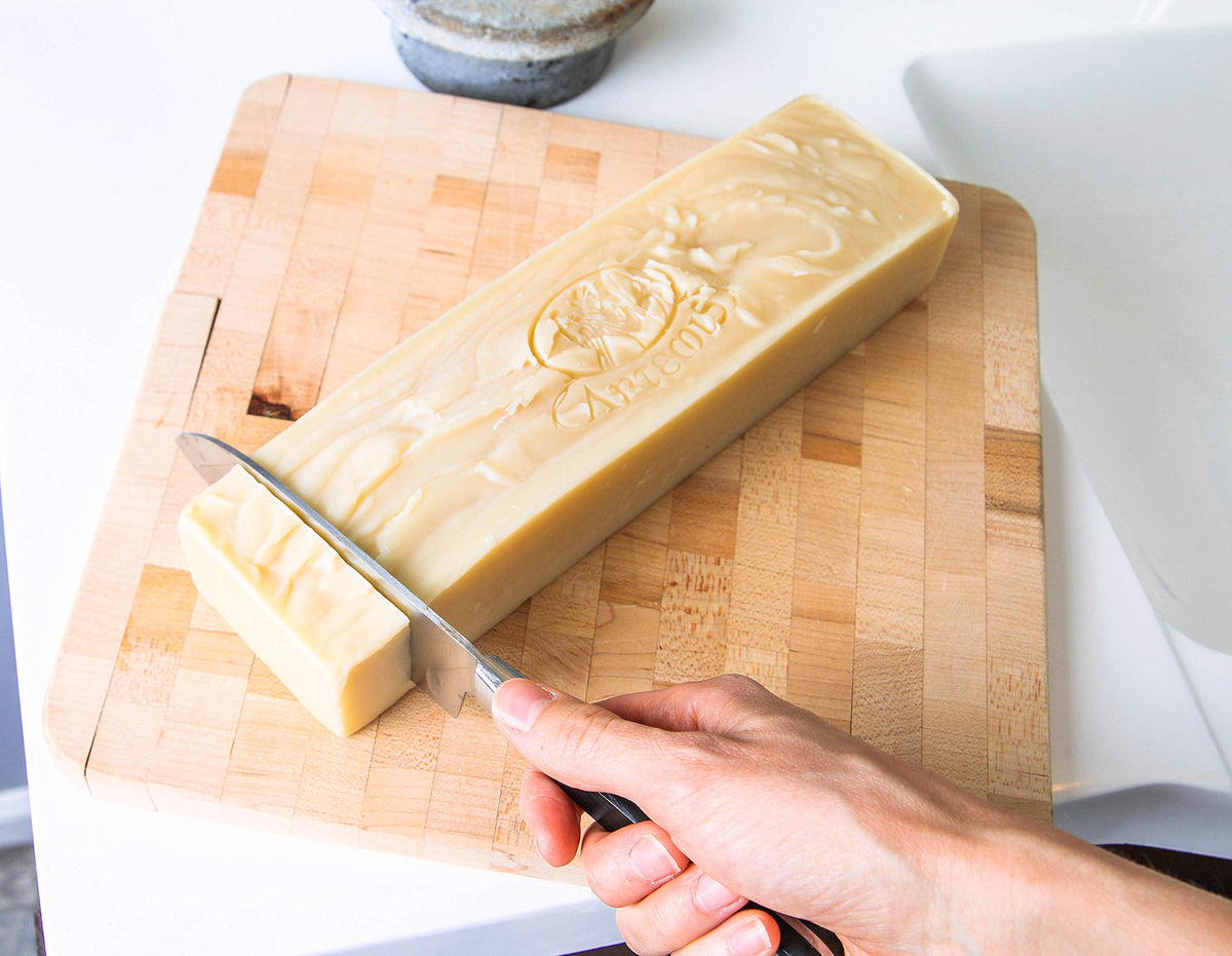 Artemis Organic Soaps side profile of a cut slice showing even bars and easy portioning benefit