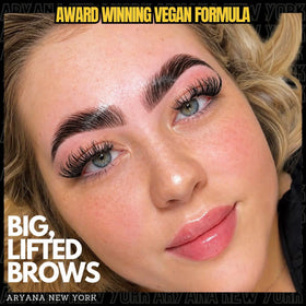 ARYANA NEW YORK mascara wand and y-comb tools displayed for neat finishing and separation
