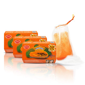 ASANTEE foam lather in hand demonstrating gentle cleansing and easy rinse benefit