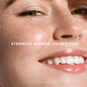 Asterwood gel on fingers demonstrating smooth rinseable texture