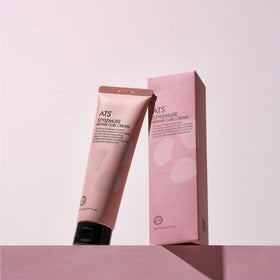 ATS Professional close-up of cream texture showing smooth slip