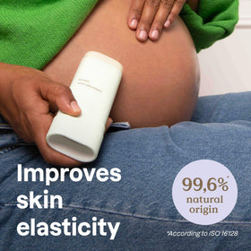 BIO SPECTRA ATTITUDE applying oil to pregnant belly demonstrating soothing hydration benefit
