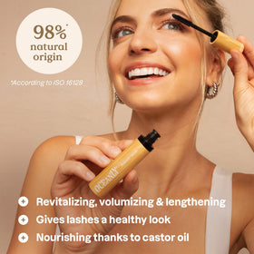 ATTITUDE wand and brush detail demonstrating precise application and separated lashes benefit