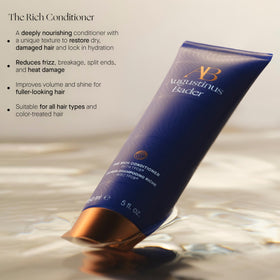 Augustinus Bader close-up cream texture demonstrating rich hydration
