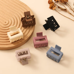 Auseibeely multicolor set arranged to show versatile styling options